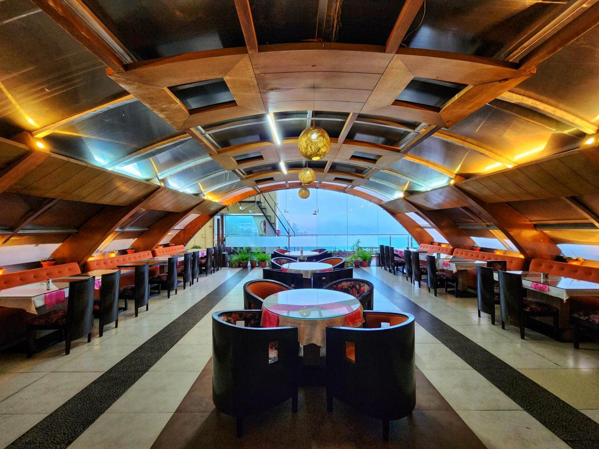 Hotel Surya Шимла Экстерьер фото