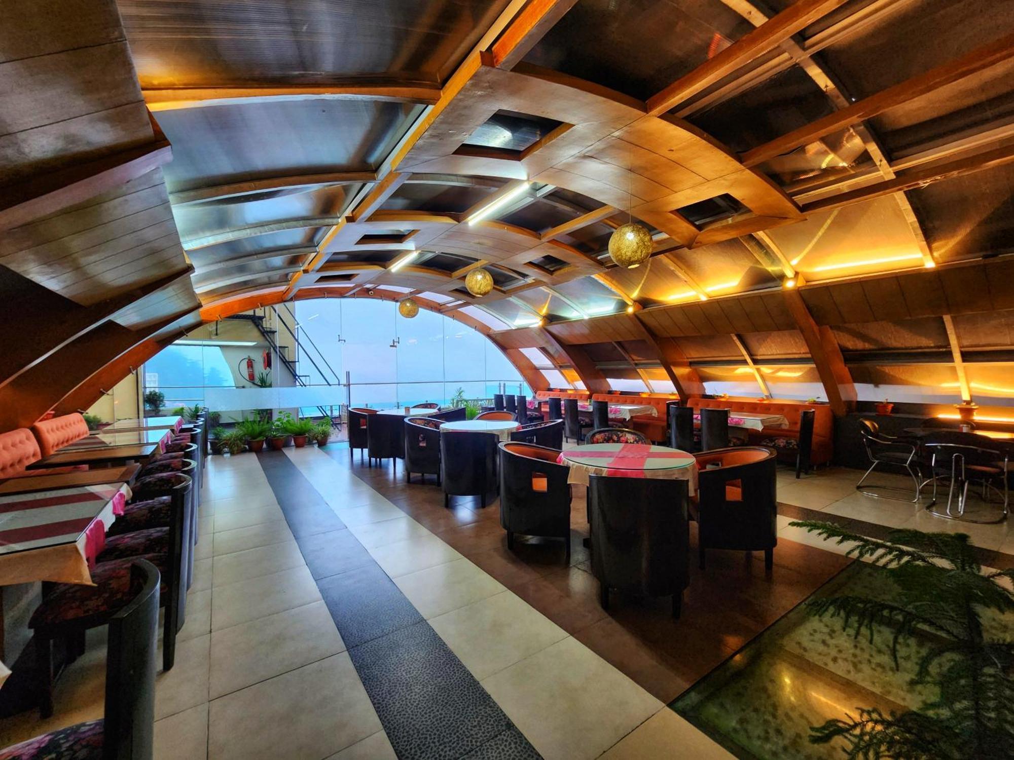 Hotel Surya Шимла Экстерьер фото