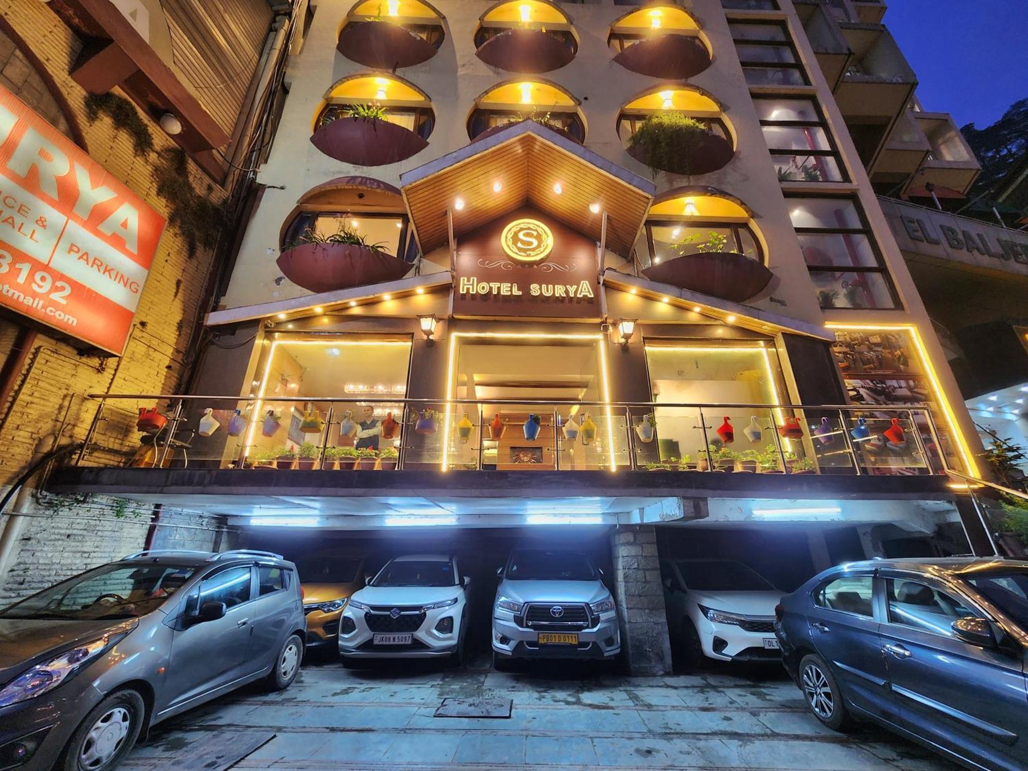 Hotel Surya Шимла Экстерьер фото