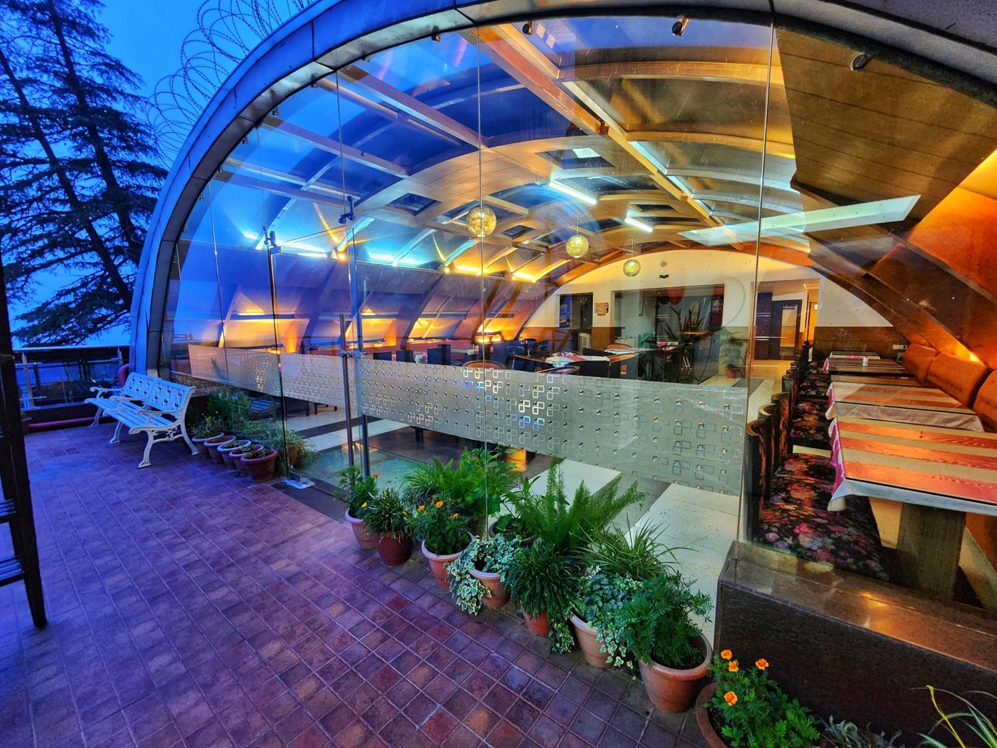 Hotel Surya Шимла Экстерьер фото